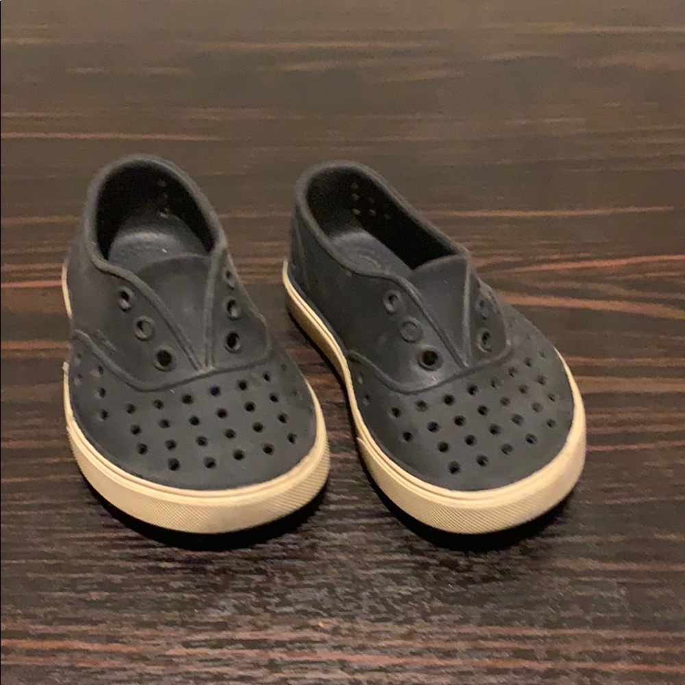 Native Miller water shoes C6 navy blue 6